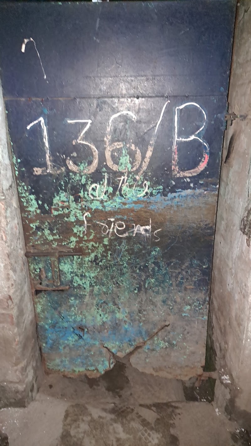 136/B, Martin para kolkata 700100 - 136/B, Martin para kolkata 700100, 136/B, Martin Para, Uttar Panchanna Gram, Kolkata, West Bengal 700100, India