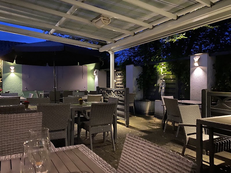 Griechisches Restaurant Olympia Mannheim - Griechisches Restaurant Olympia Mannheim, Wachenburgstraße 40, 68219 Mannheim-Rheinau, Germany