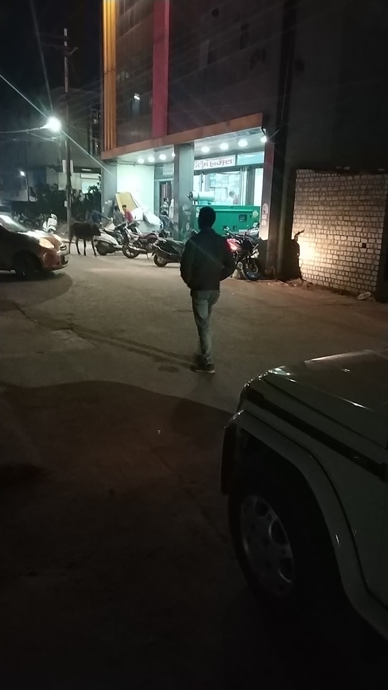 INDRA HANDLOOM HOUSE - INDRA HANDLOOM HOUSE, L 1, Kashyap colony, old, Bus Stand, Belha, Bilaspur, Telipara, Chhattisgarh 495001, India