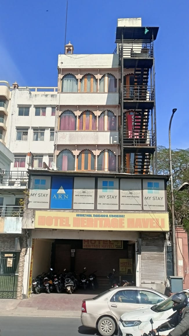 Hotel Heritage Haveli - Hotel Heritage Haveli infront of gurudwara, 16 c, Govind Marg, Adarsh Nagar, Raja Park, Jaipur, Rajasthan 302004, India