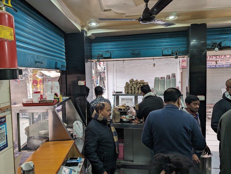 Om Corner - Om Corner, 612, Rani Bagh Rd, Rishi Nagar, Pitampura, Delhi, 110034, India