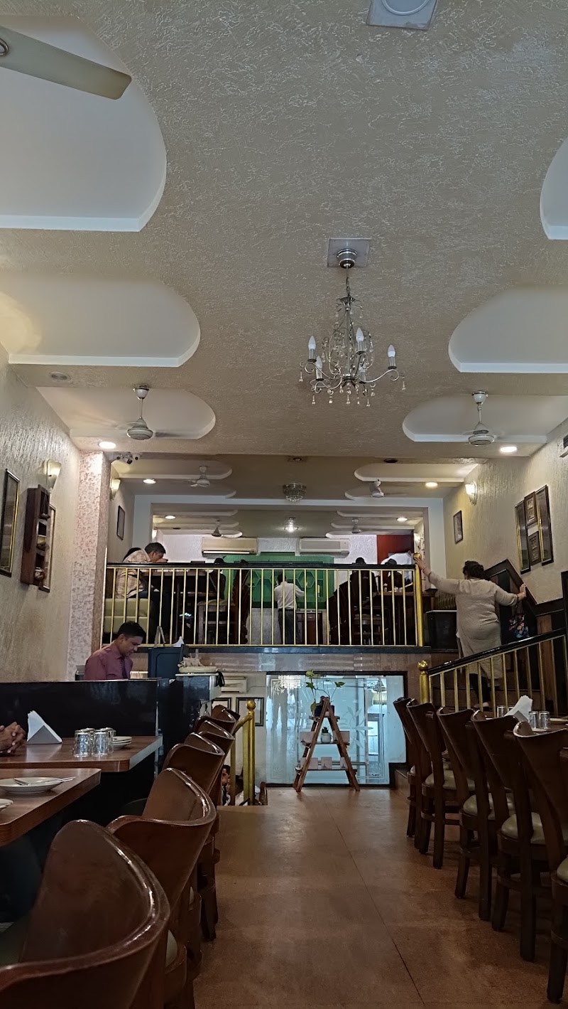 Kumar vegetarian restaurant - Kumar vegetarian restaurant Rajpur Rd, near Buffet eating corner, Chukkuwala, Dehradun, Uttarakhand 248001, India