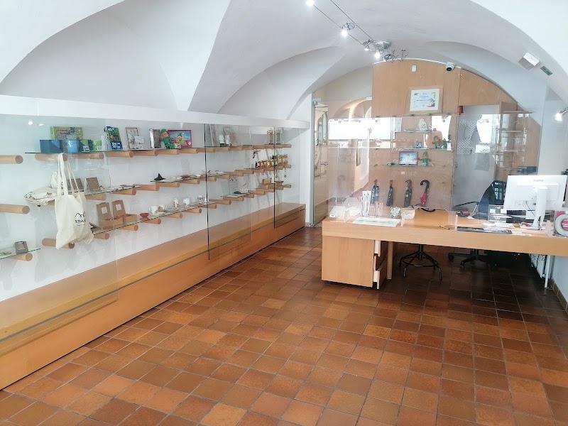 Zavod za turizem Kranj - Zavod za turizem Kranj Glavni trg 2, 4000 Kranj, Slovenia