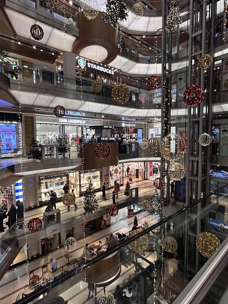 City's Nisantasi - City's Nisantasi, Teşvikiye, Teşvikiye Cd. No:12, 34365 Şişli/İstanbul, Türkiye