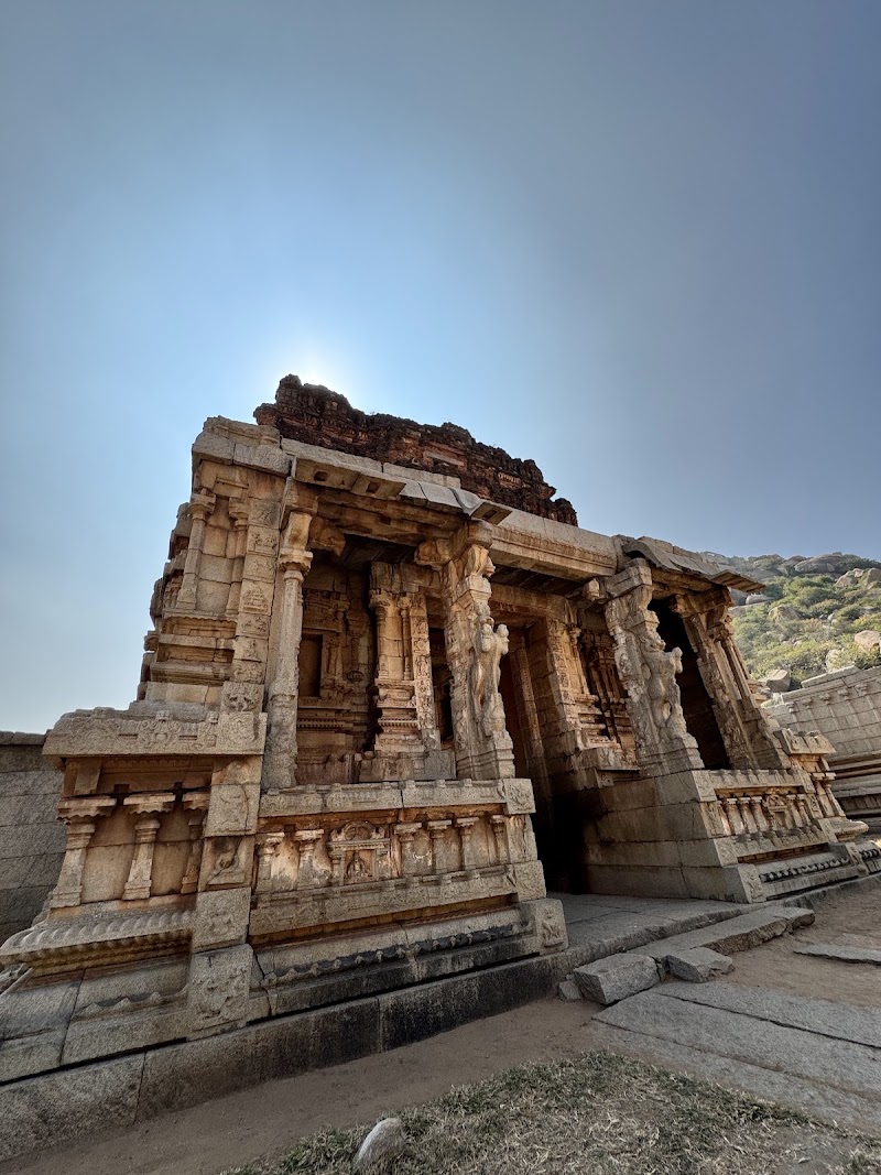 Shri Achyutarāya Swamy Temple (Hampi) - Shri Achyutarāya Swamy Temple (Hampi) 8FJC+Q26, Nimbapura, Karnataka 583239, India