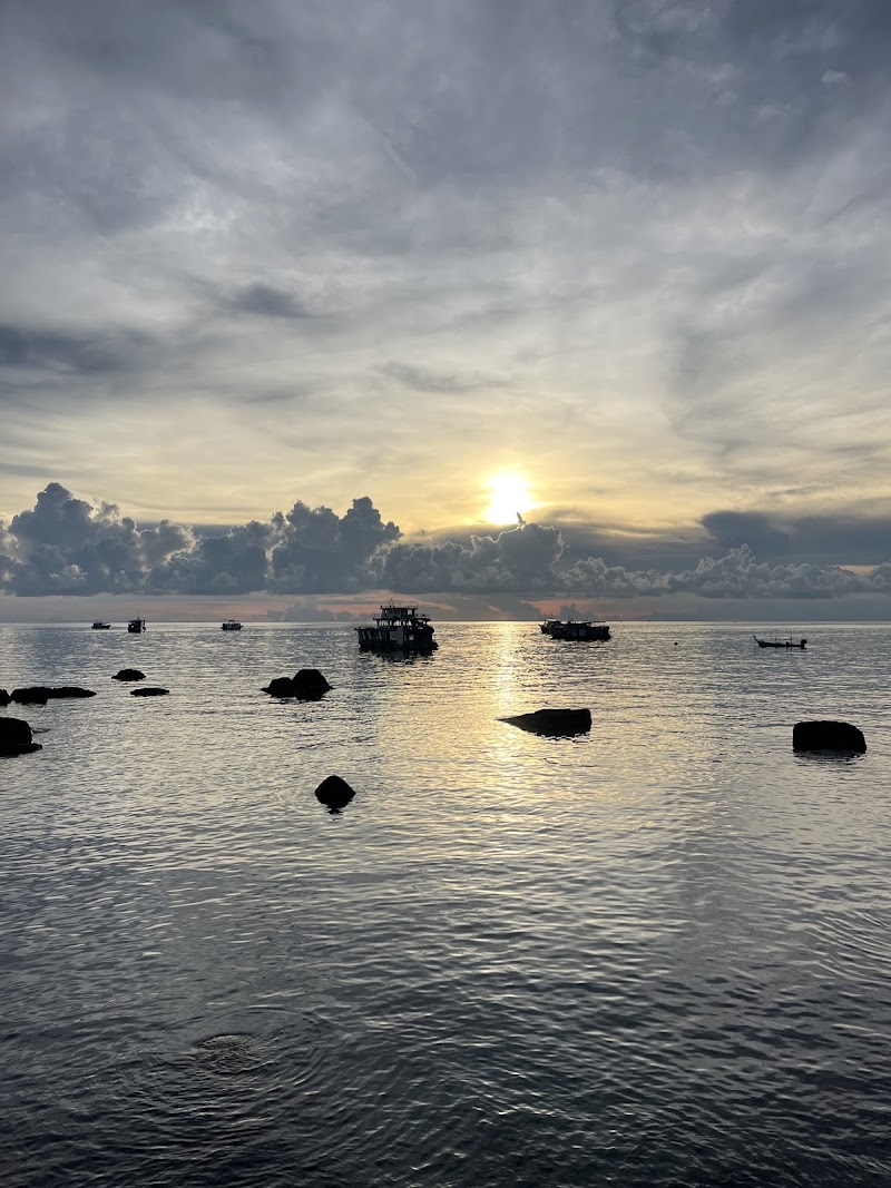 Seaside Bar & Restaurant - Seaside Bar & Restaurant, Ko Tao, Ko Pha-ngan District, Surat Thani 84280, Thailand