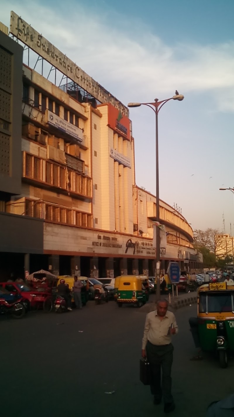 LIC of India, Branch Office - LIC of India, Branch Office Laxmi Insurance Building, Asaf Ali Rd, Old Delhi, Kalyanpura, Chandni Chowk, New Delhi, Delhi, 110002, India