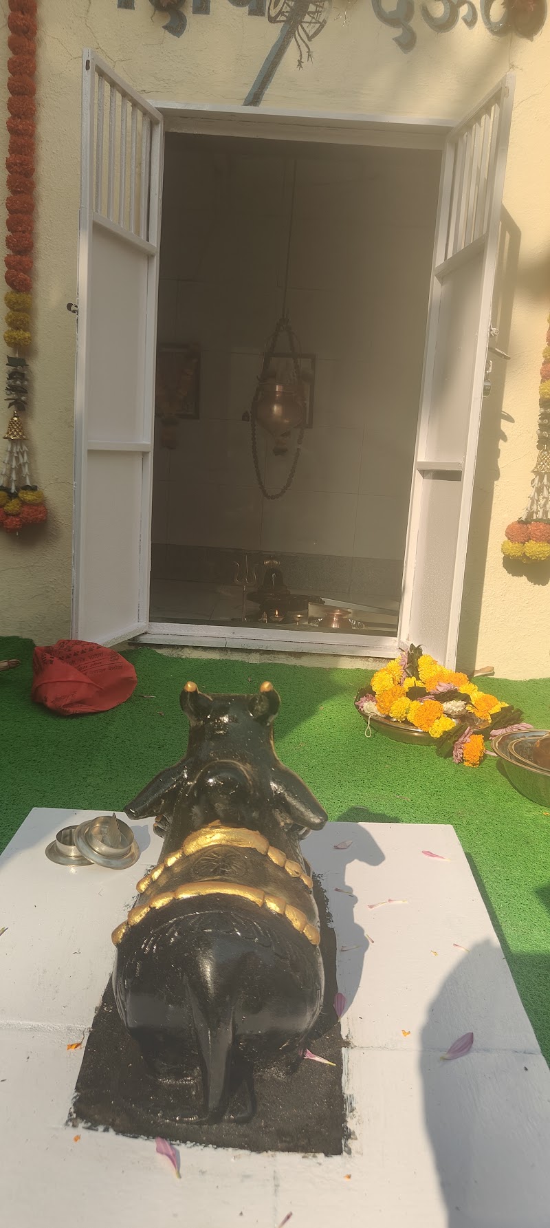 Shiva's Nandi Temple by Okhwadkar's family - Shiva's Nandi Temple by Okhwadkar's family VQ3H+HCC, Unnamed Road, Punavadi, Ambeghar t medha, Maharashtra 415012, India