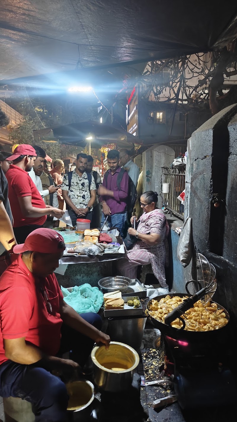 Shiv Vada Pav