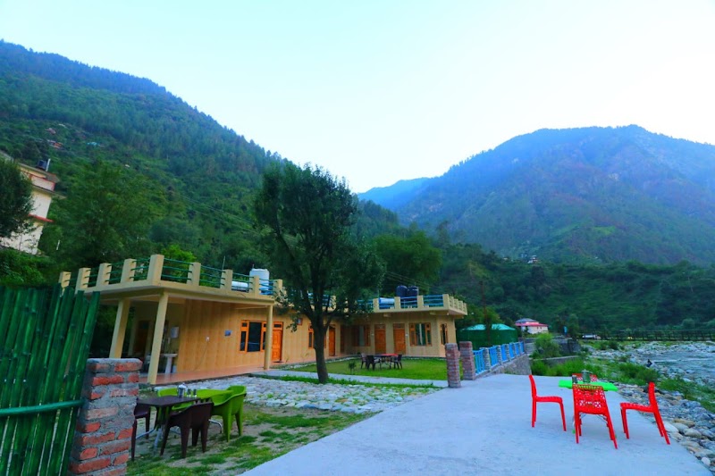 Tirthan Inn Resort - Tirthan Inn Resort Nagini, Tirthan Valley Rd, Pekhri, Gushaini, Himachal Pradesh 175123, India