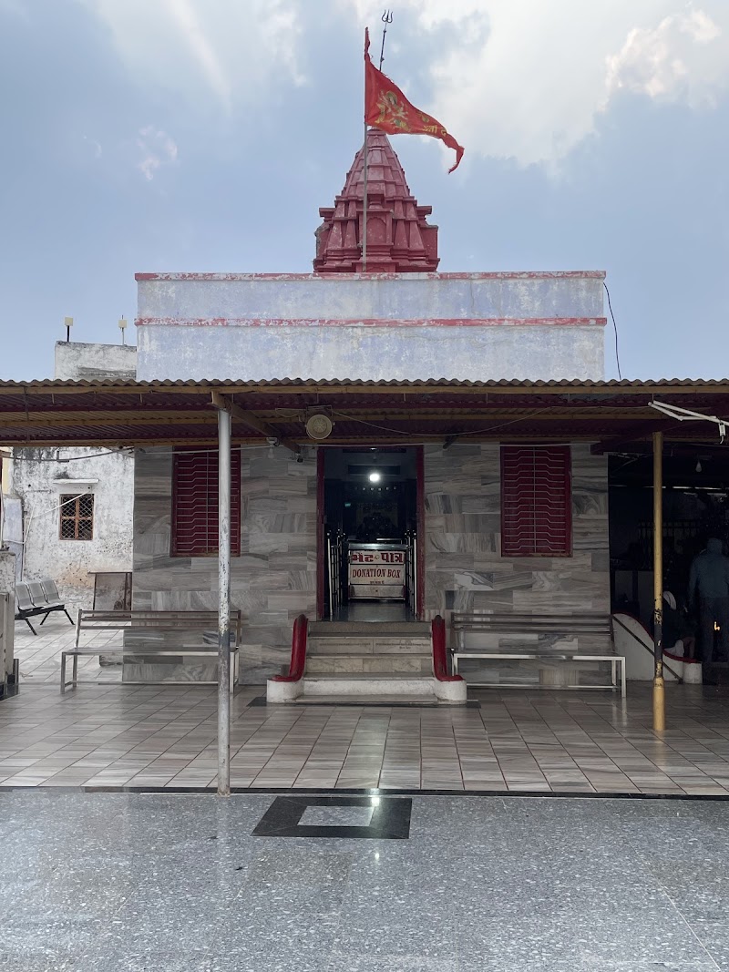 Shree Savitri Mata Mandir - Shree Savitri Mata Mandir, FGJW+C4J, Kharekhari Rd, Ganahera, Pushkar, Rajasthan 305022, India
