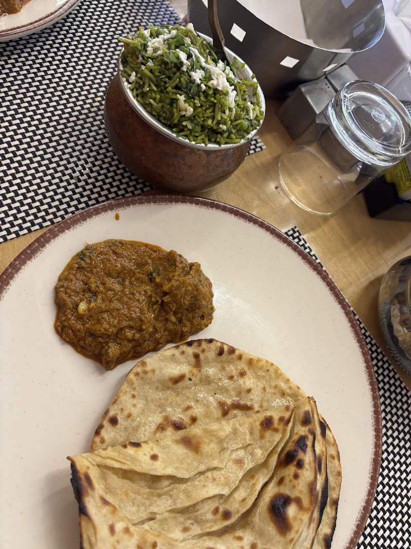 Status Pure Veg Restaurant - Status Pure Veg Restaurant New Hari Phatak, Indore Road, Ujjain, Jabsinghpura, Ujjain, Sawara Khedi, Madhya Pradesh 456010, India