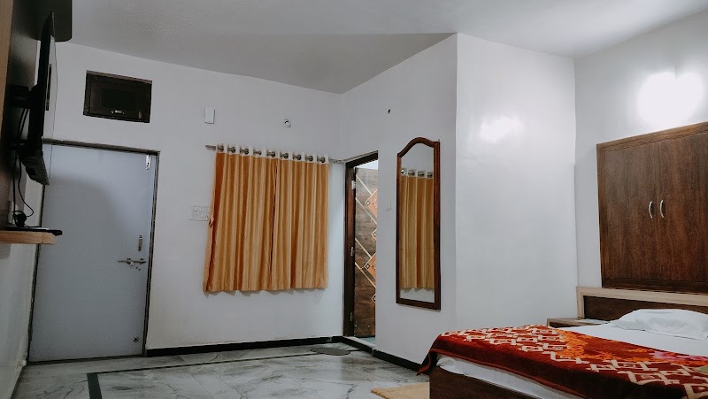 Laxmanji Villas - Laxmanji Villas Hetamji near check-post, Mount Abu, Rajasthan 307501, India