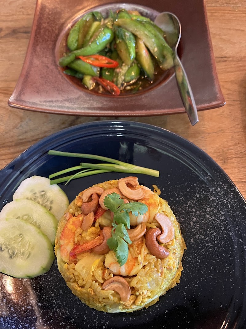 Suraya Bangkok Hostel & Kitchen - Suraya Bangkok Hostel & Kitchen 237/8 Thanon Phra Sumen, Khwaeng Talat Yot, Khet Phra Nakhon, Krung Thep Maha Nakhon 10200, Thailand
