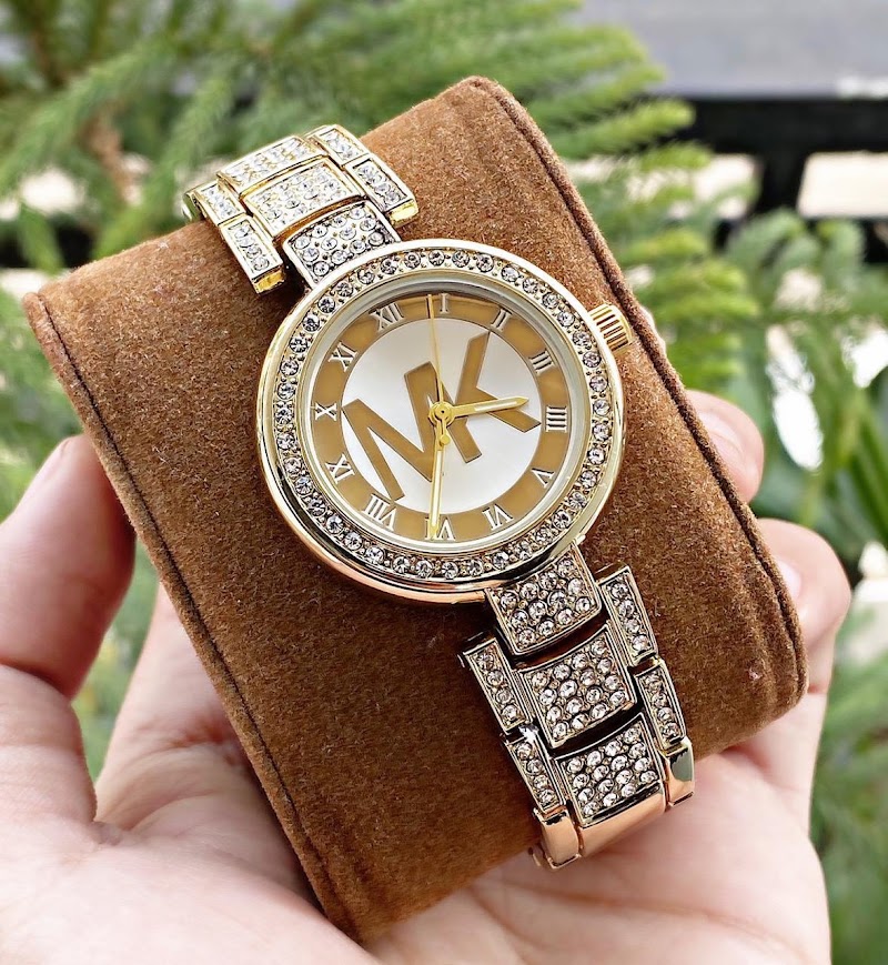 Satya Watches - Satya Watches UG 041, MGF Metropolis Mall, Mehrauli-Gurgaon Rd, Sector 28, Maruti Housing Colony, Gurugram, Haryana 122006, India