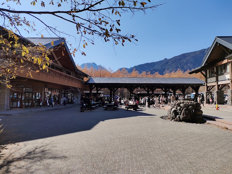 Kamikochi Car Park - Kamikochi Car Park, Kamikochi Azumi, Matsumoto, Nagano 390-1516, Japan