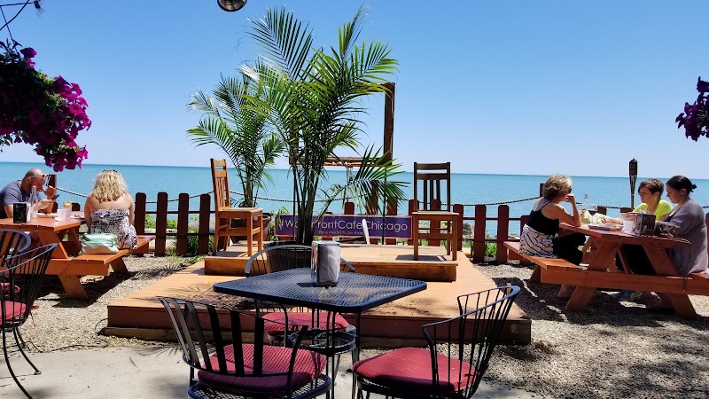 The Waterfront Cafe - The Waterfront Cafe 6219 N Sheridan Rd, Chicago, IL 60660, USA