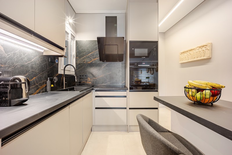 Acropolis Path | Elegant Apartment near Plaka - Acropolis Path | Elegant Apartment near Plaka, Igglesi 19, Athina 117 43, Greece