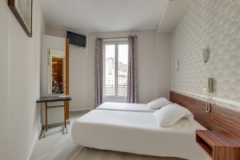 Hotel Des 3 Nations - Hotel Des 3 Nations 13 Rue du Château d'Eau, 75010 Paris, France