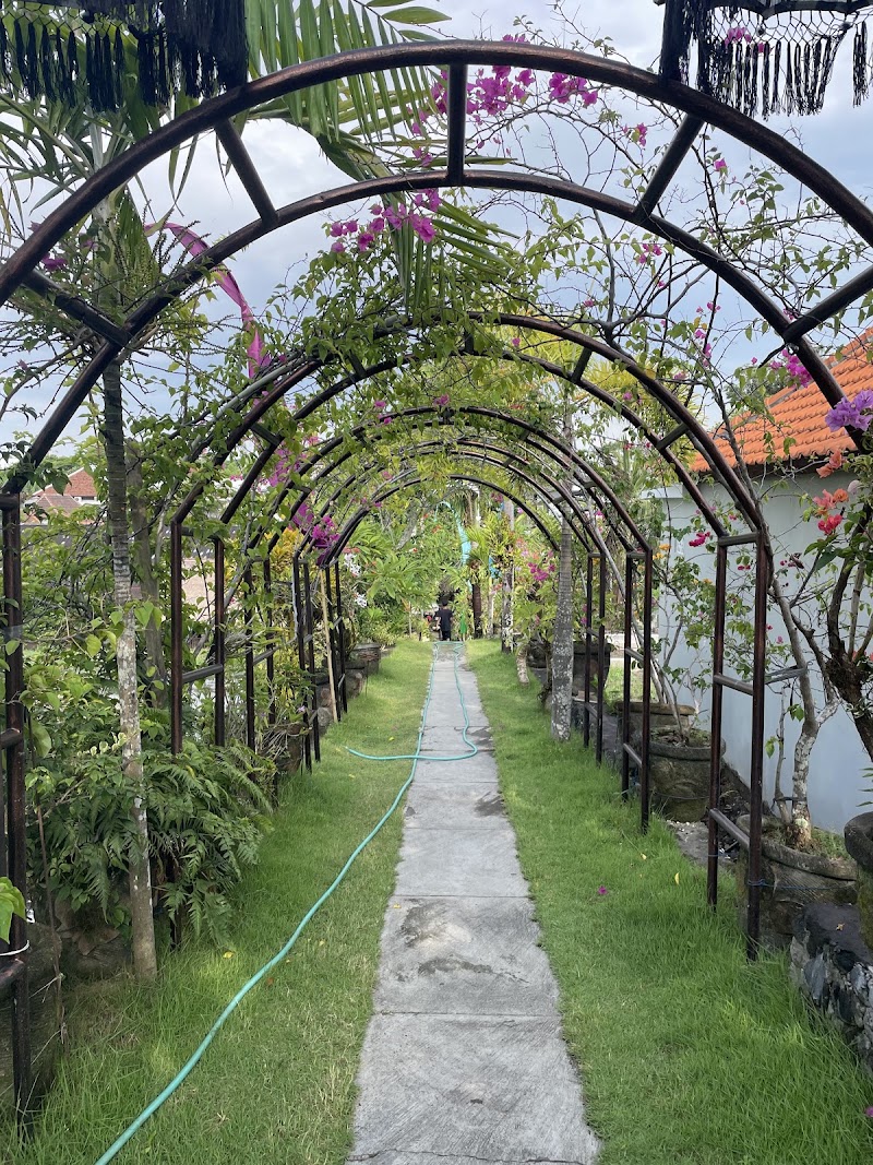 Pranava Yoga - Pranava Yoga 84VW+7X9, Jl Gangga Pelambingan Gg. Dewi Sri, Tibubeneng, Kec. Kuta Utara, Kabupaten Badung, Bali 80361, Indonesia