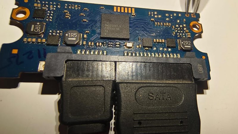 Roots Data Recovery - Roots Data Recovery, 1st floor,Near CTC, Laxmi Narsu Mansion, H.No. 1-2-253/7, 95, Park Ln, opp. Parklane Hotel, Kalasiguda, Secunderabad, Telangana 500003, India