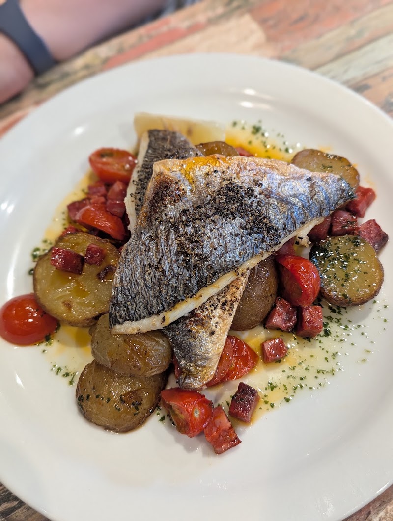 Claymore Restaurant - Claymore Restaurant Lower, Harrapool, Broadford, Isle of Skye IV49 9AQ, UK