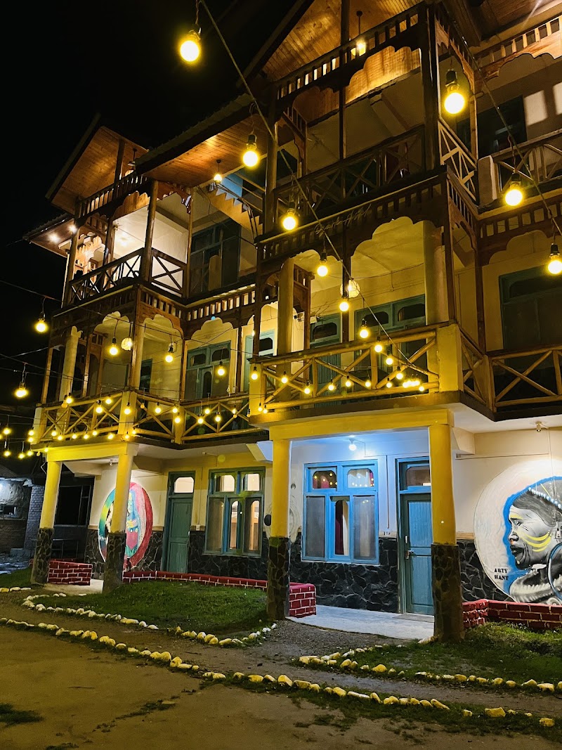 Ozark House - Ozark House Road, near Jibhi, Gadagushaini, Jibhi, Rashala, Himachal Pradesh 175123, India