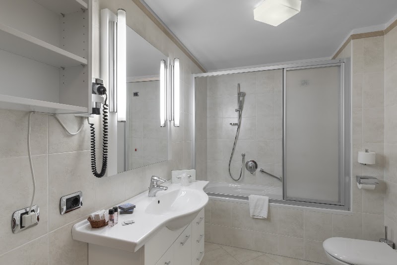 Monte Pana - Dolomites Hotel - Monte Pana - Dolomites Hotel Streda Pana, 45, 39047 Santa Cristina Valgardena BZ, Italy