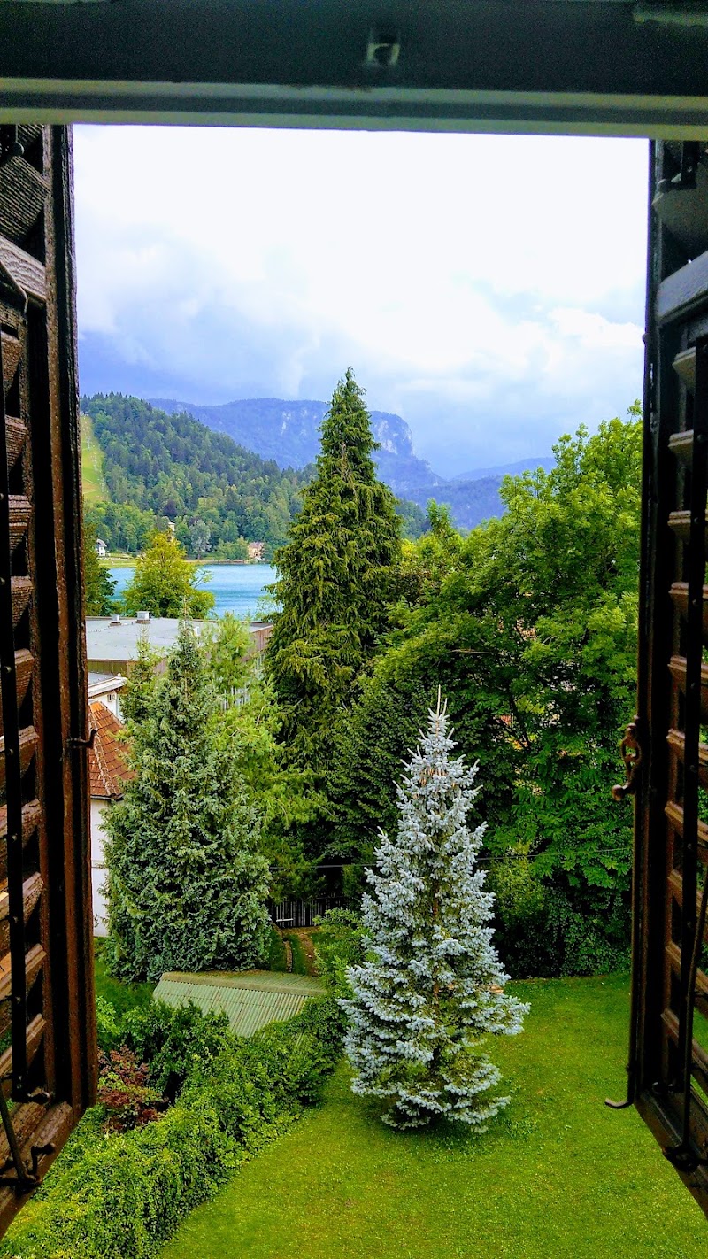 Plemljeva Villa