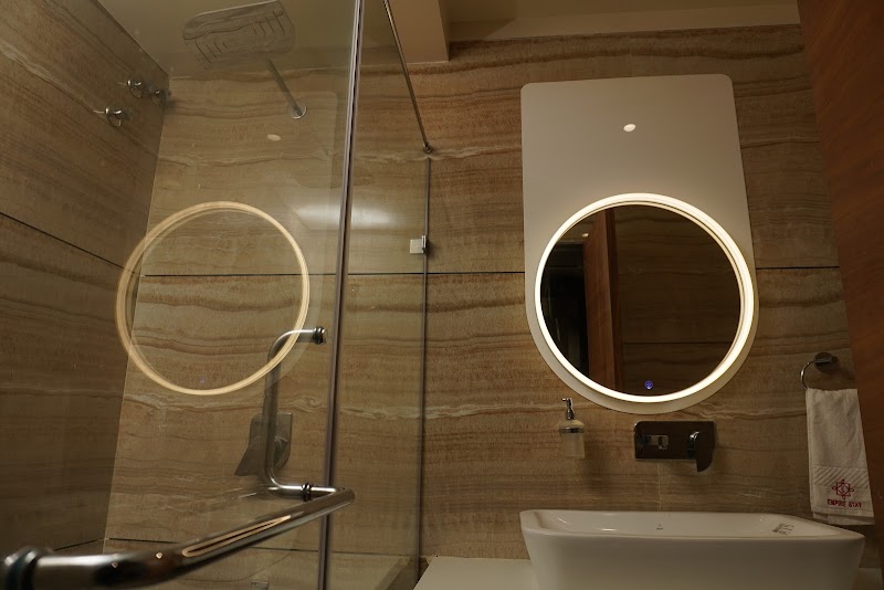 Empire Stay - Empire Stay 5th Floor, Empire Mall, opposite Samarth High School, Sharda Vihar, Amravati, Maharashtra 444605, India