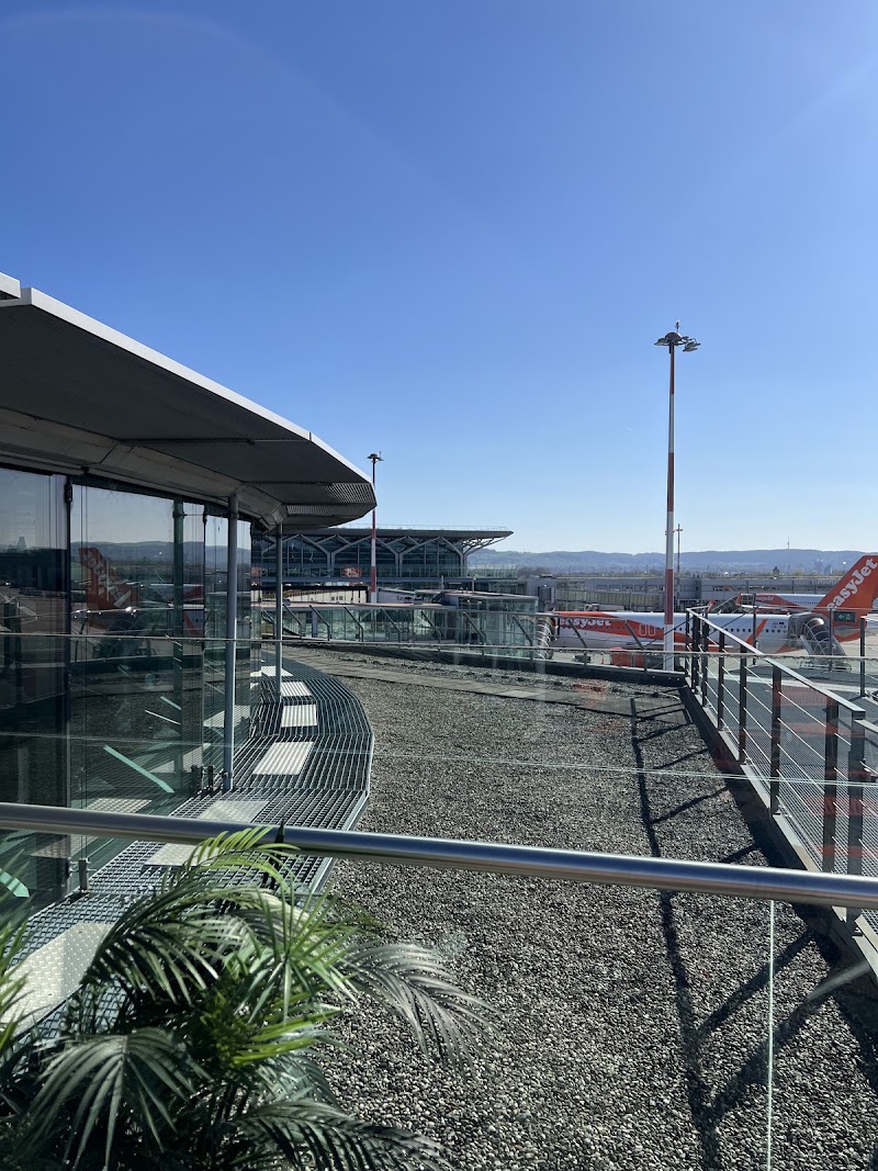 EuroAirport Basel-Mulhouse-Freiburg - EuroAirport Basel-Mulhouse-Freiburg Rte Douanière, 68300 Saint-Louis, France