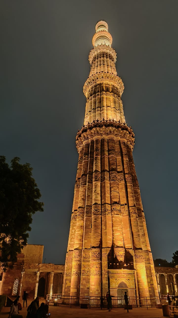 Qutab Minar - Qutab Minar, Seth Sarai, Mehrauli, New Delhi, Delhi 110030, India