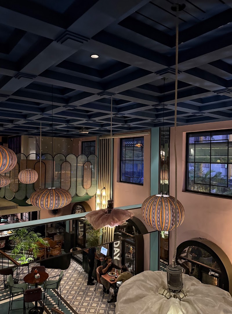 Daysie (MG Road) : All Day Casual Bar - Daysie (MG Road) : All Day Casual Bar Ground Floor, No. 18, Ramanashree Arcade, Mahatma Gandhi Rd, Craig Park Layout, Ashok Nagar, Bengaluru, Karnataka 560001, India