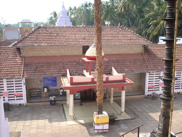 Kadri Shree Manjunatha Temple - Kadri Shree Manjunatha Temple, Kadri Kambla Rd, Vasanth Vihar, Kadri, Mangaluru, Karnataka 575002, India