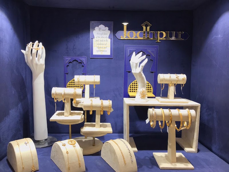 BlueStone Jewellery Nexus Elante, Chandigarh - BlueStone Jewellery Nexus Elante, Chandigarh, Lower Ground Floor, Elante Mall, 178-178A, Purv Marg, Industrial Area Phase I, Chandigarh, 160002, India