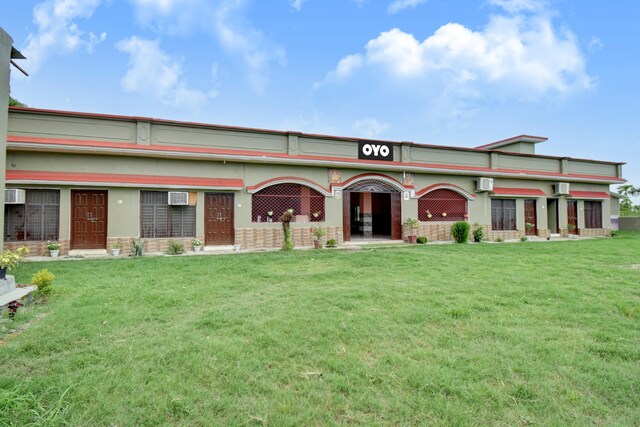 Hotel O by OYO Karan Leisure Stay Home - Hotel O by OYO Karan Leisure Stay Home, village Karampur Baduea, Post Office Chhoi, Tehsil, Dist, Corbett, Ramnagar, Madanpur Bora, Uttarakhand 244715, India