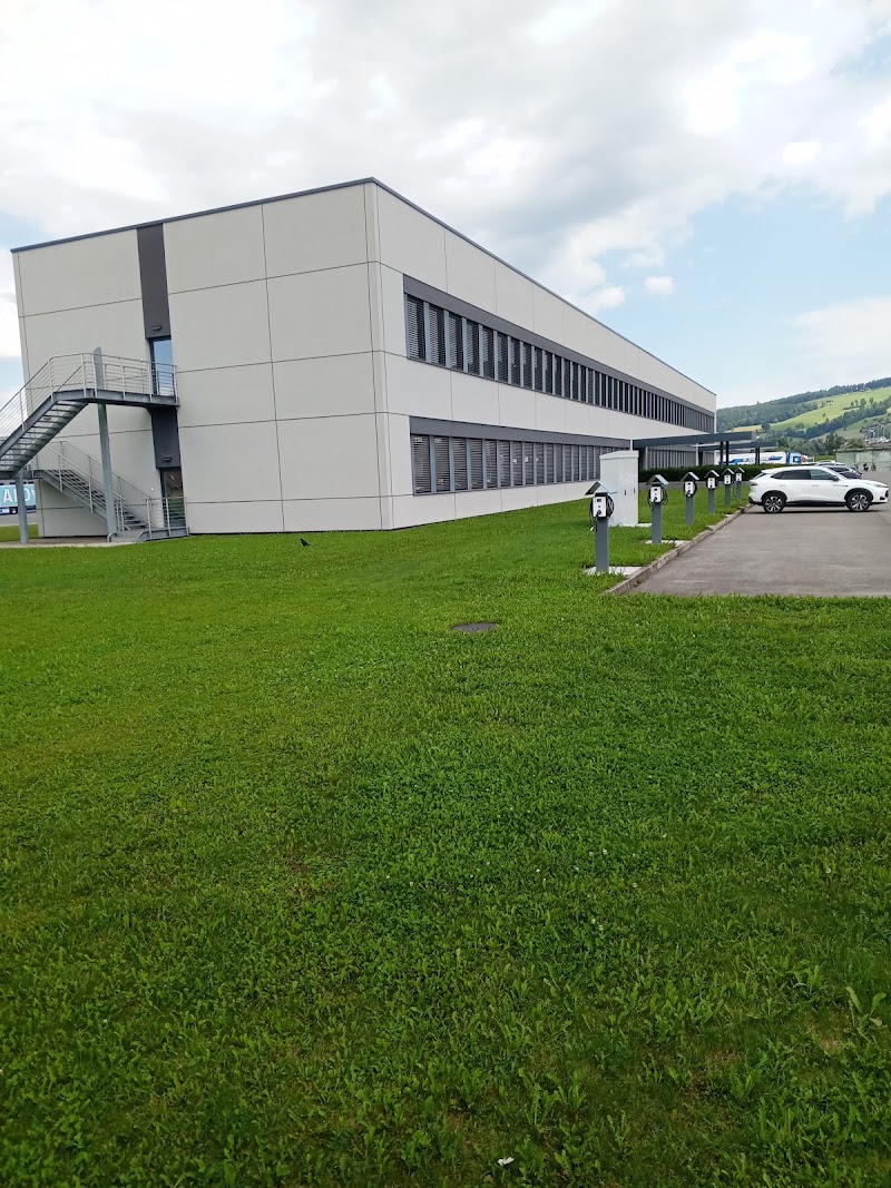 ALDI SUISSE - Aldi Suisse Strasse 2 Zweigniederlassung, 6035 Perlen, Switzerland