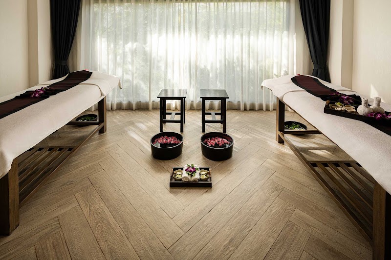 Pearl Spa In Phuket - Pearl Spa In Phuket, 38 Soi Luangphochuain Karon Beach, Tambon Karon, Amphur Muang, Chang Wat Phuket 83100, Thailand