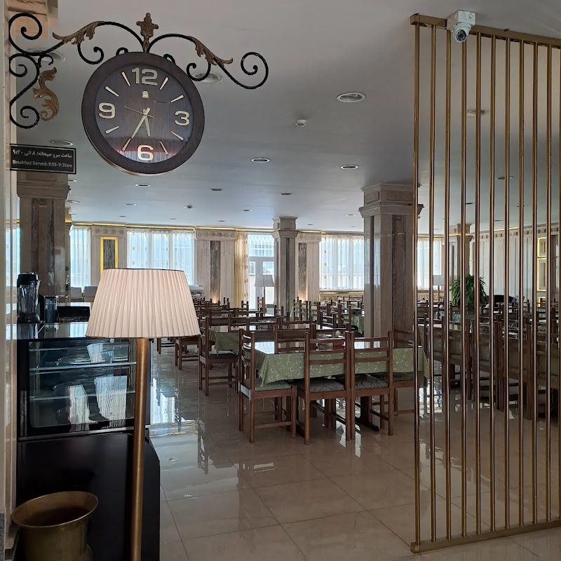 هتل سپید زنجان - هتل سپید زنجان, Zanjan Province, Zanjan, Enqelab Square, MF9M+6F4, Iran
