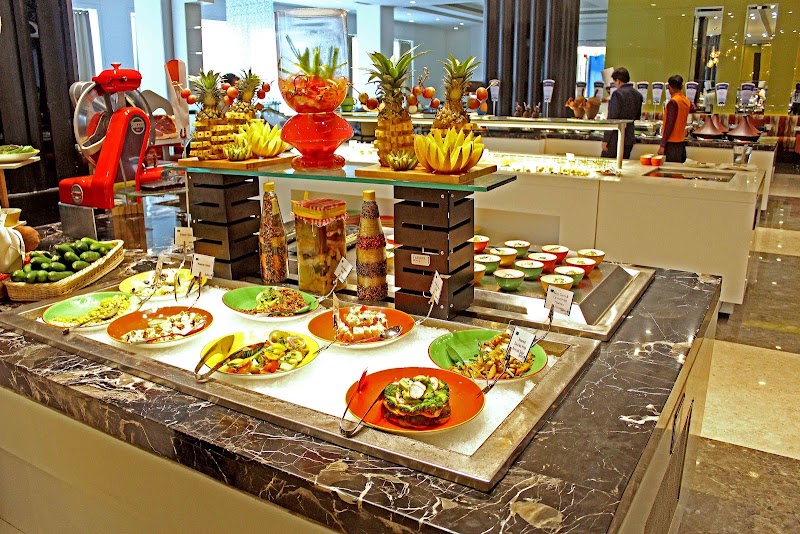 Melange - Radisson Blu Bengaluru - Melange - Radisson Blu Bengaluru 90/4, Outer Ring Rd, Marathahalli Village, Marathahalli, Bengaluru, Karnataka 560037, India