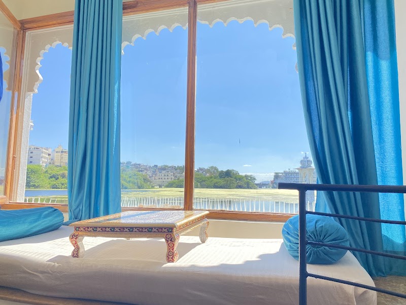 Natural Lake View Hotel - Natural Lake View Hotel 55, Swaroop Sagar Rd, Chamanpura, Udaipur, Rajasthan 313004, India