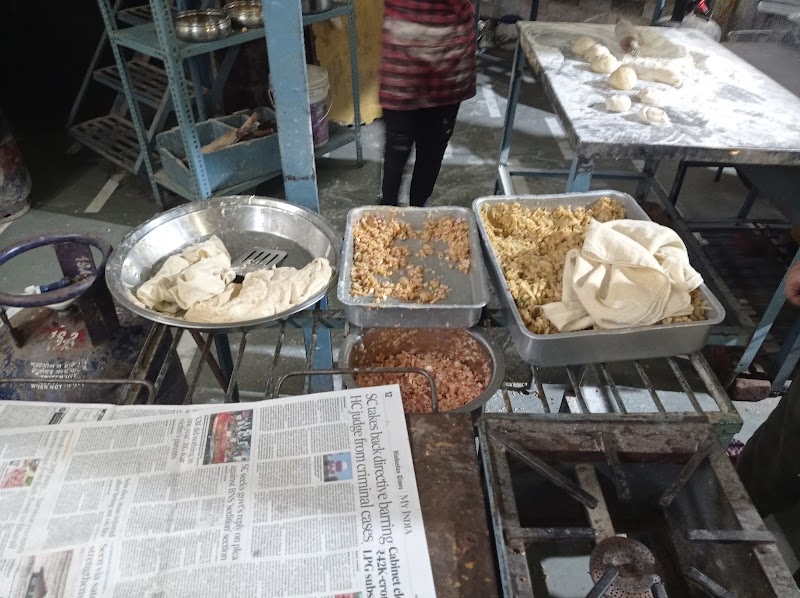 Asharam Foods - Restaurant - Asharam Foods - Restaurant 1st floor, Shop No: 755, Chandni Chowk Rd, above Raymond opposite, Town Hall, Chandni Chowk, New Delhi, Delhi, 110006, India