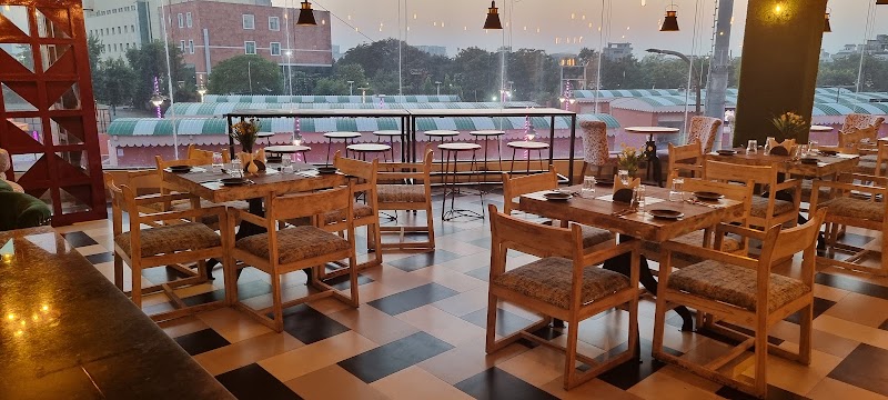Dawatnama- Family Restaurant