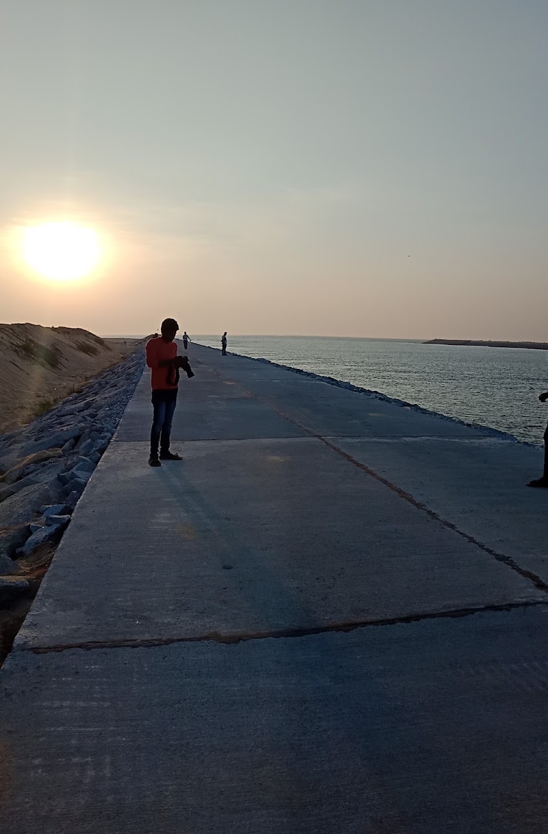 Kodi Sea Walk Viewpoint - Kodi Sea Walk Viewpoint JMJ7+8RG, Kodi Beach Rd, Karnataka 576217, India