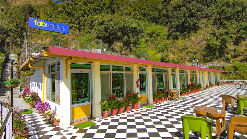 FabHotel The Perfect Hideout - Hotel in Hathipaon Road, Mussoorie - FabHotel The Perfect Hideout - Hotel in Hathipaon Road, Mussoorie Mackinnon's, Cart Rd, Tundhar Village, Sher Garhi, Mussoorie, Uttarakhand 248179, India