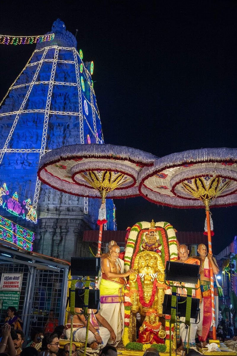 அலமேலுதாயார் திருச்சானுர் - அலமேலுதாயார் திருச்சானுர் JC5X+5XQ, Tiruchanur, Andhra Pradesh 517503, India