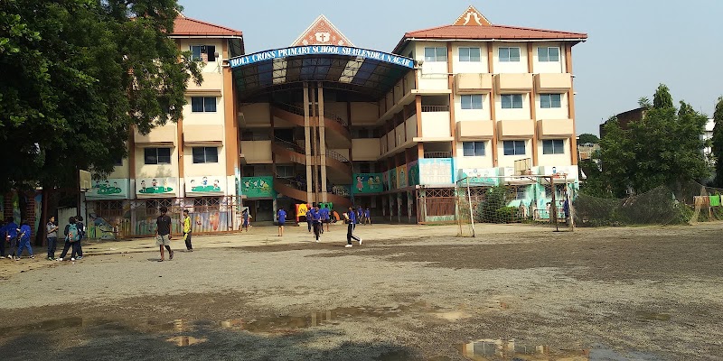 Holy Cross School Shailendra Nagar (Part Of Holy Cross Byron Bazar) - Holy Cross School Shailendra Nagar (Part Of Holy Cross Byron Bazar), 6JJX+3VP Holi Cross School, Pension Bada Rd, Janta Colony, Raipur, Chhattisgarh 492001, India