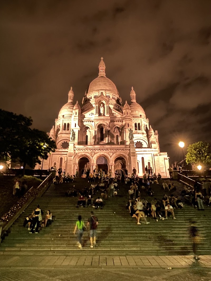 Montmartre - Montmartre Montmartre, 75018 Paris, France