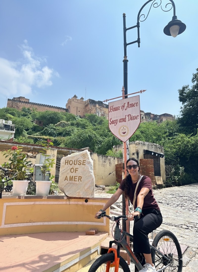 House Of Amer - House Of Amer Karan singh Nathawat ki haveli, 1, Narsingh Colony Rd, near Jagatshrimoni Temple, Devisinghpura, Amer, Jaipur, Rajasthan 302028, India