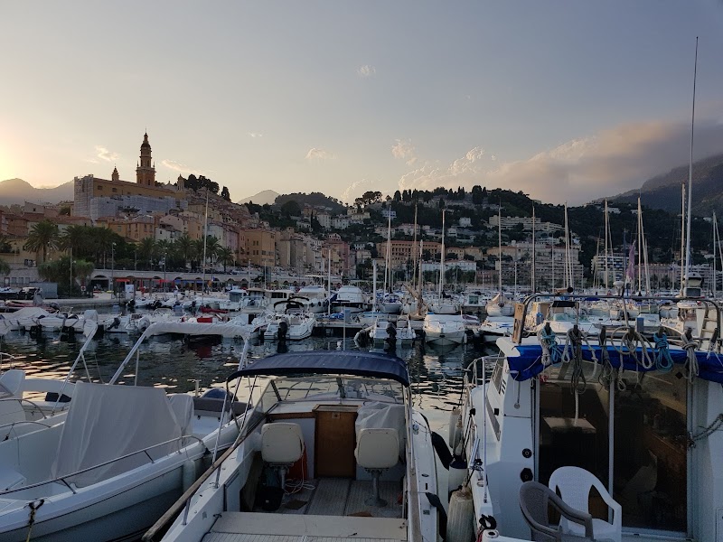 Vieux Port de Menton - Vieux Port de Menton Quai Napoléon III, 06500 Menton, France